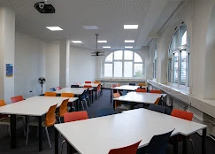 Berlin School Of Business And Innovation