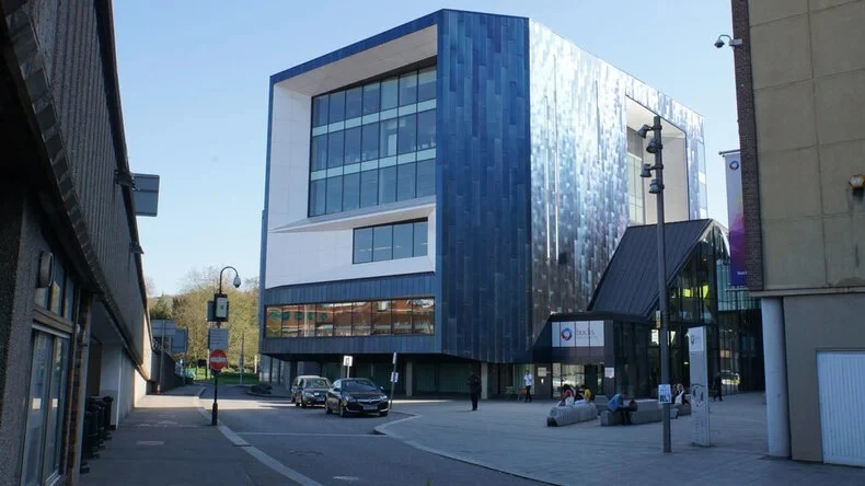 Buckinghamshire New University