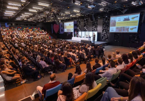 Budapest University Economic And Business