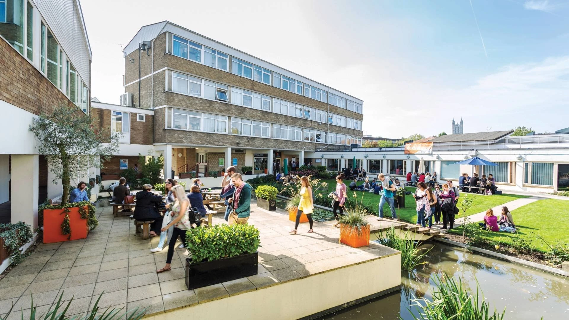 Canterbury Christ Church University