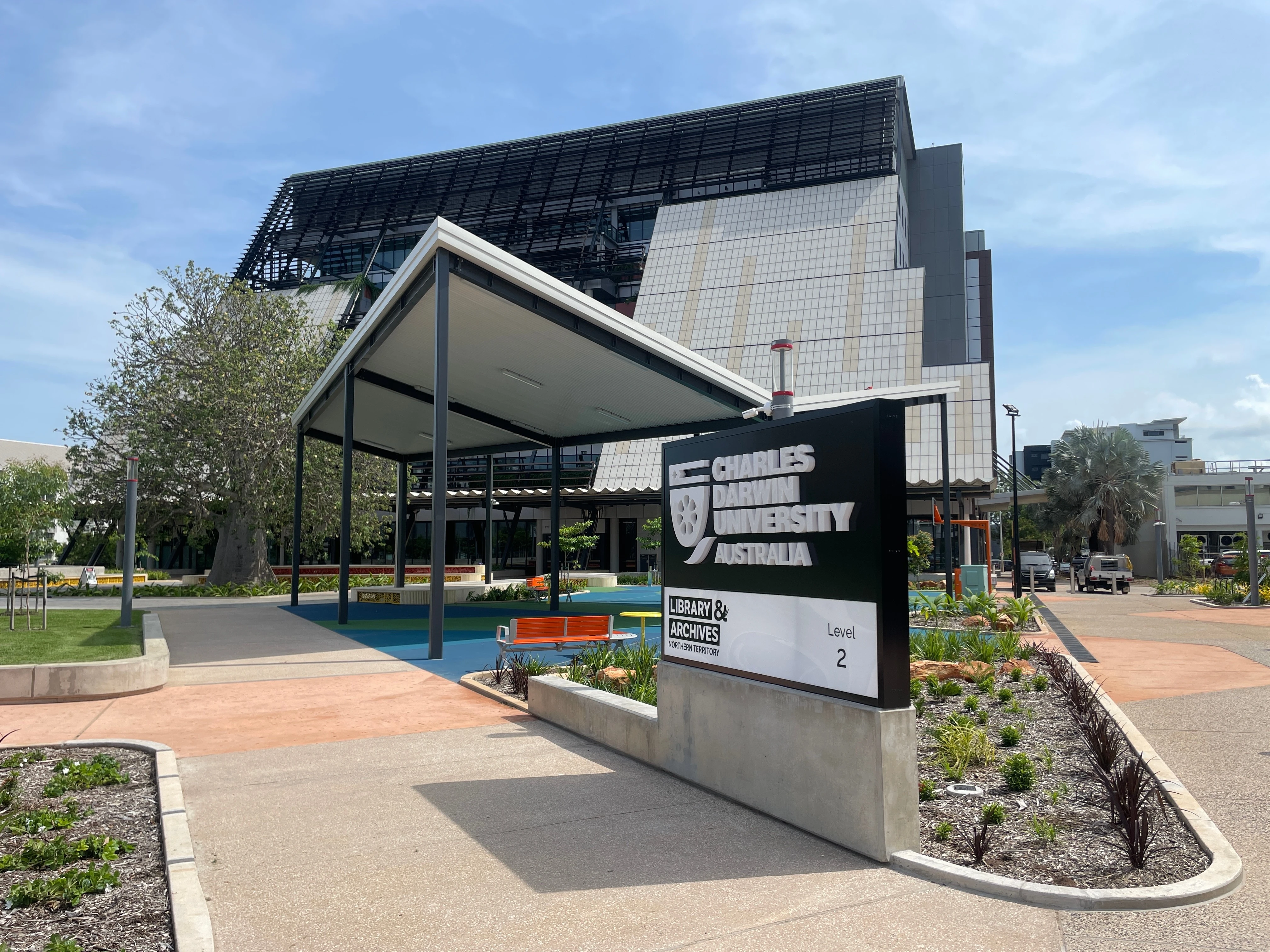 Charles Darwin University