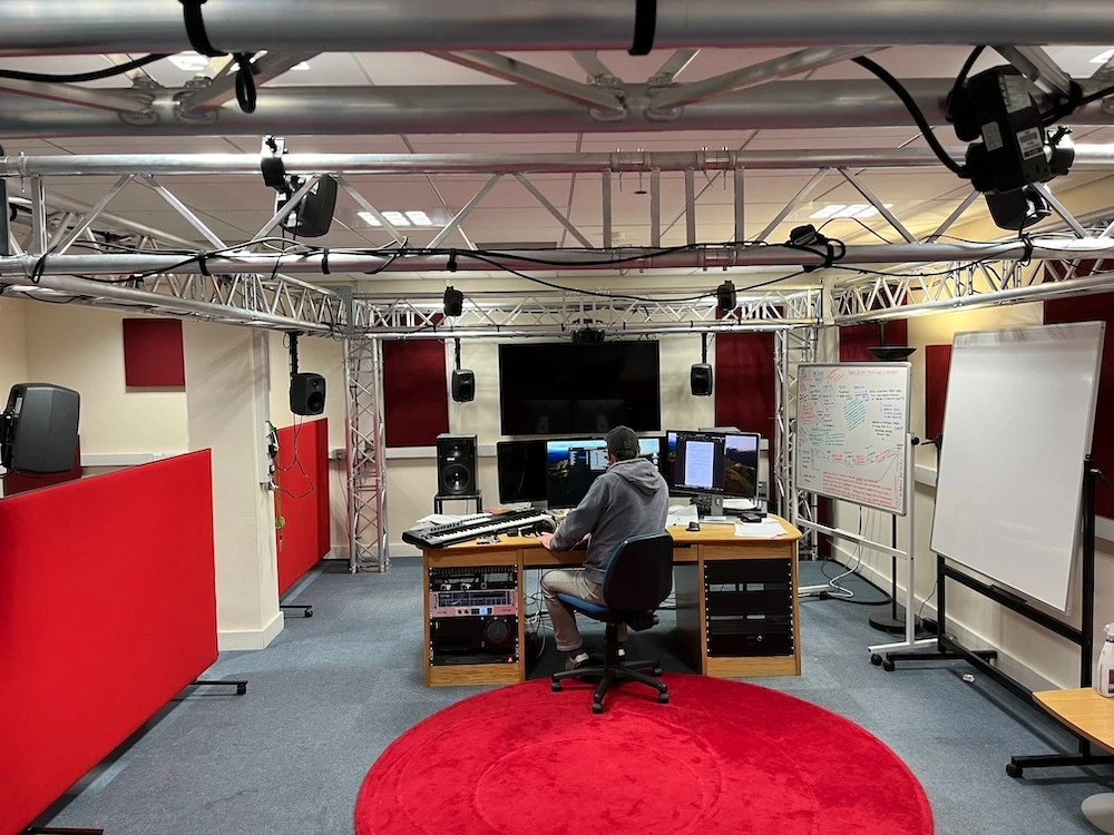 De Montfort University International College (DMUIC)