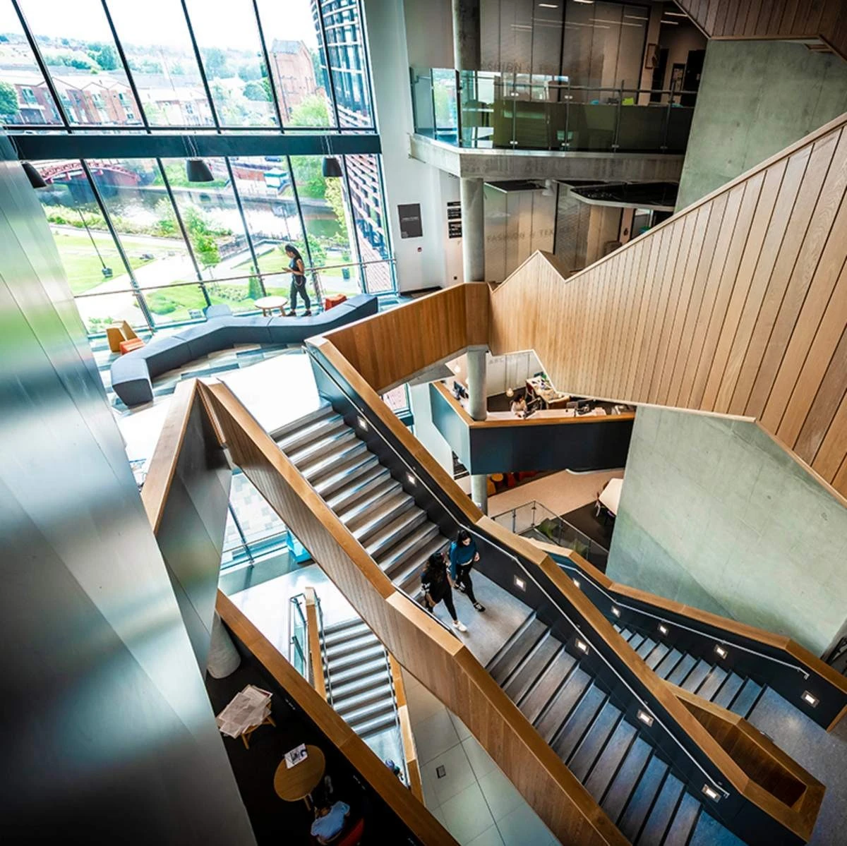 De Montfort University London