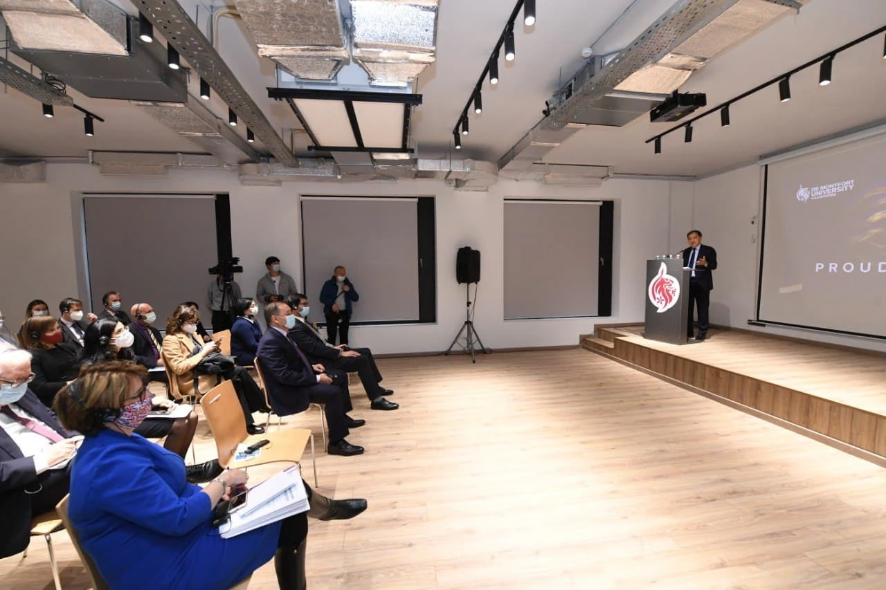 De Montfort University