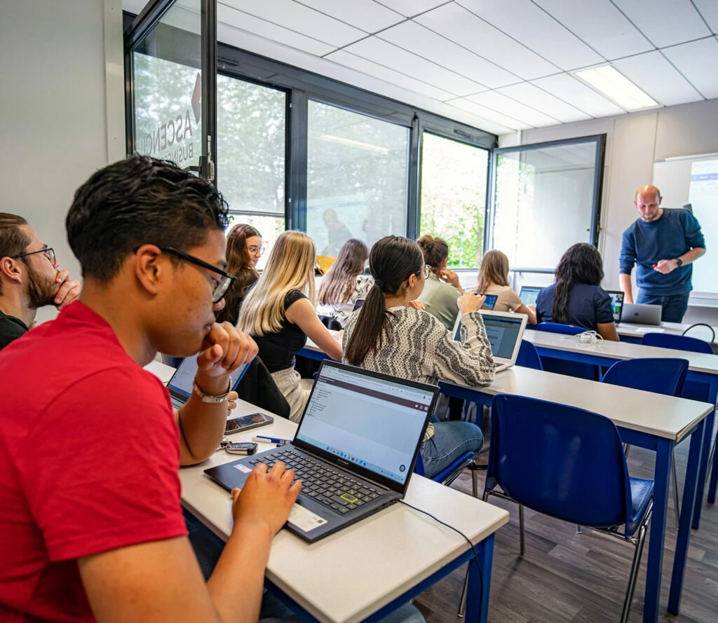 Global Business School