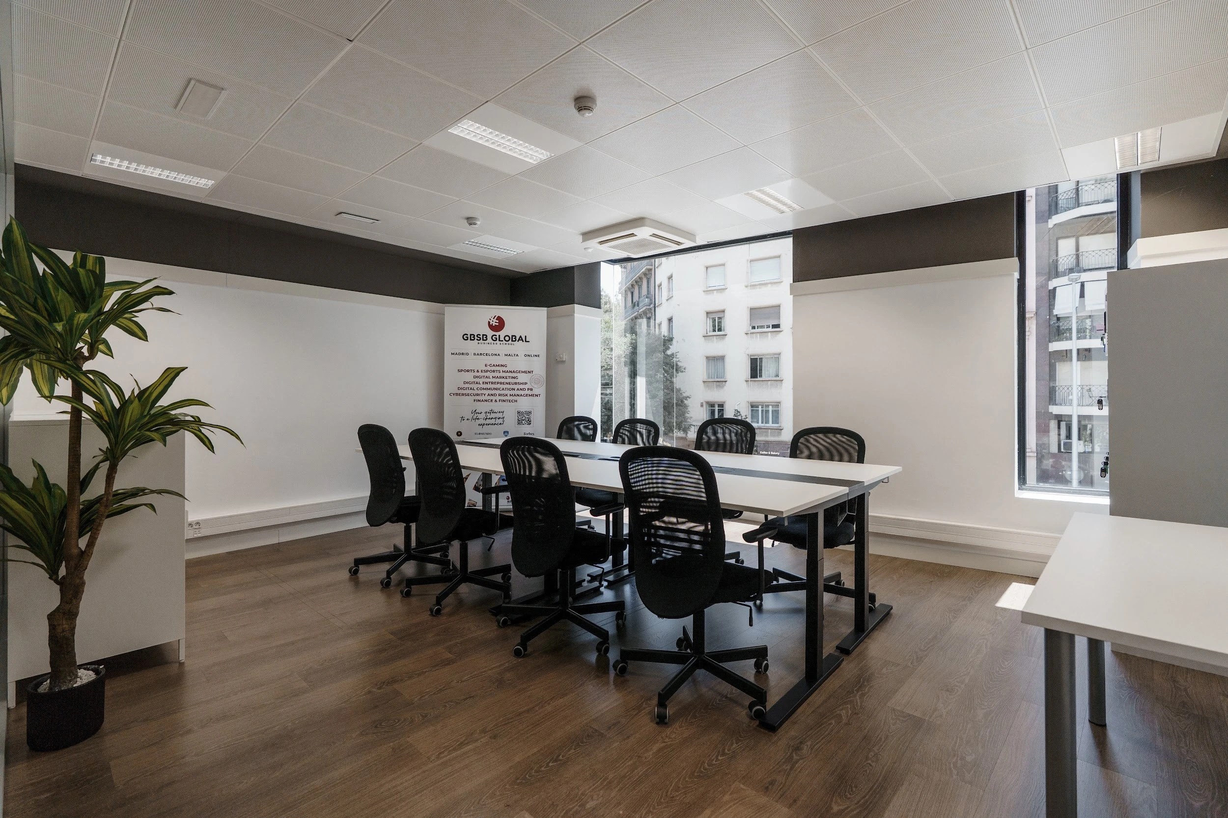 Global Business School