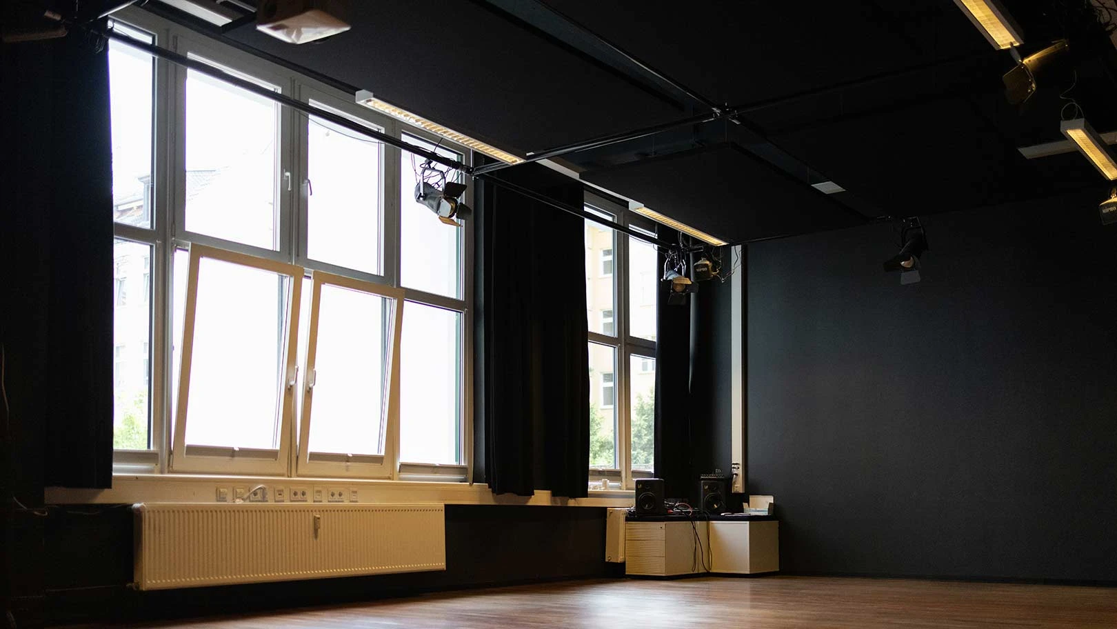 Macromedia University