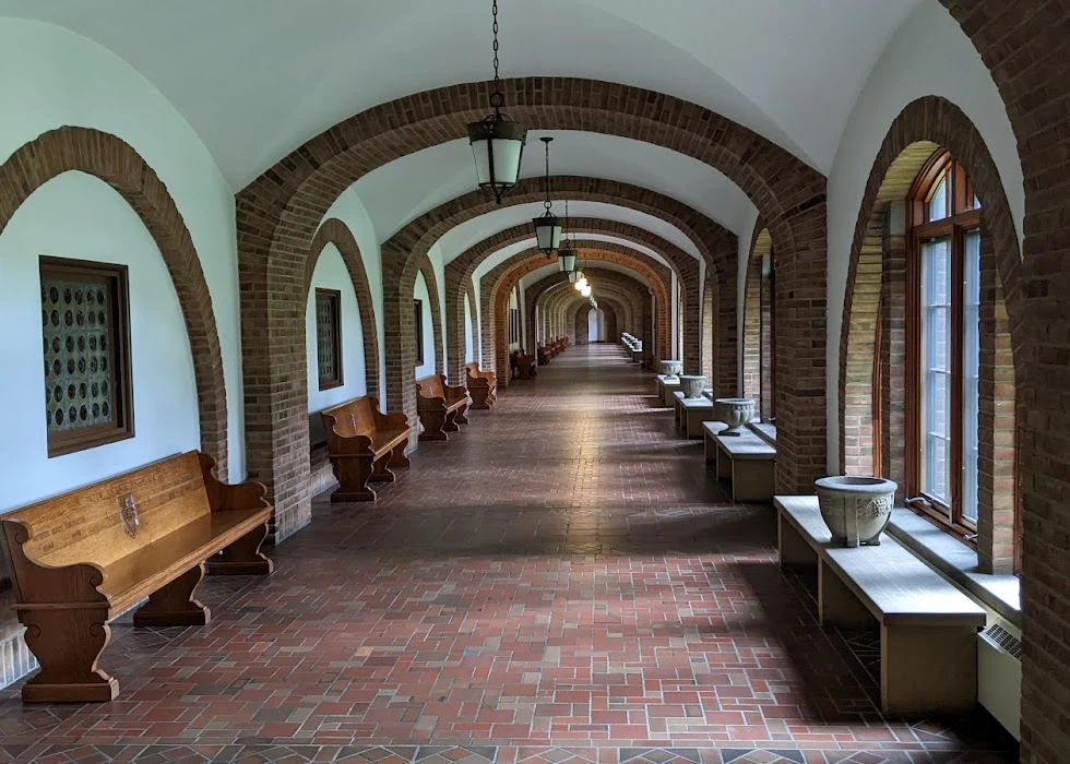 Madonna University -Livonia