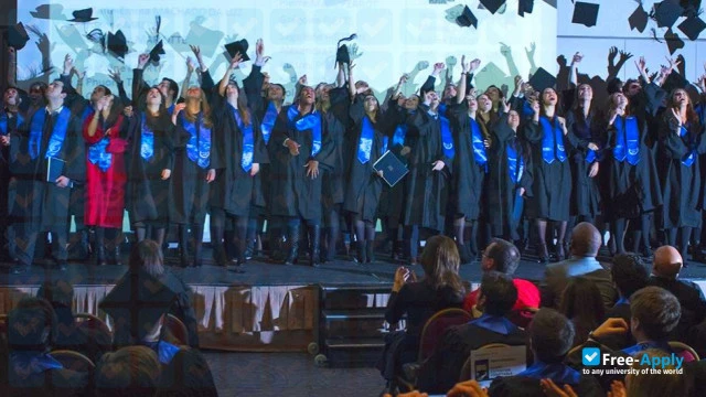 Paris School Of Business