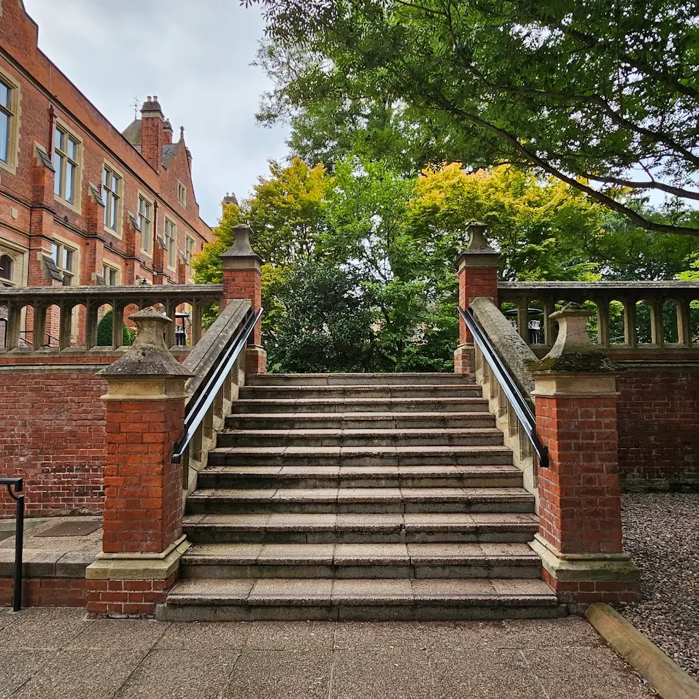 Queen's University Belfast