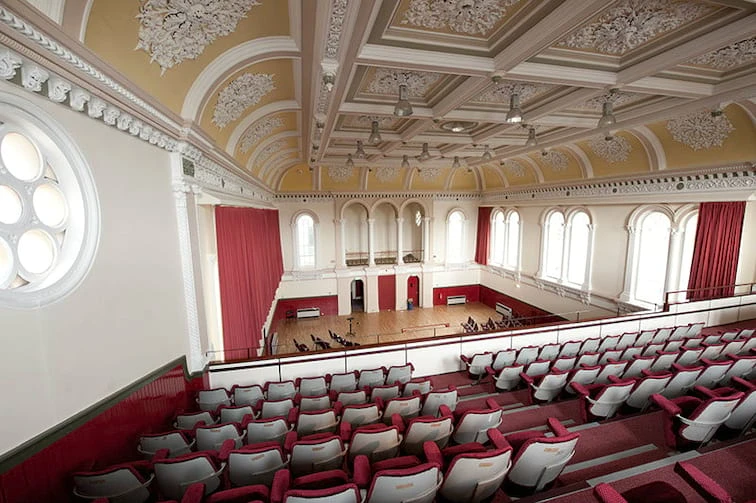 Queen's University Belfast