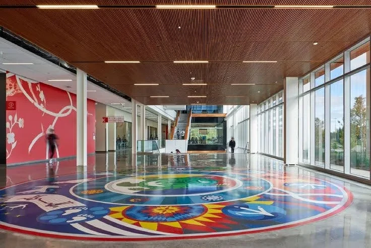 Seneca Polytechnic - Newnham Campus