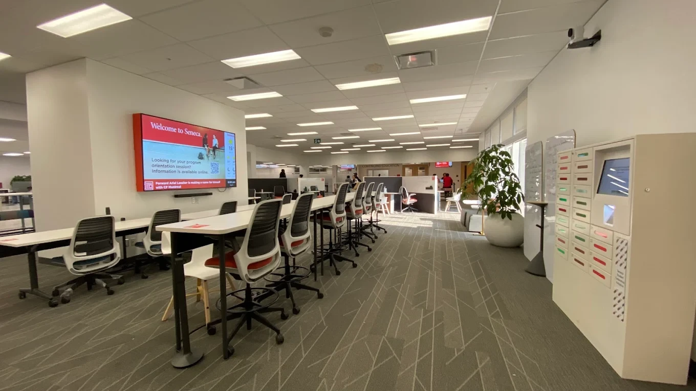 Seneca Polytechnic - Newnham Campus