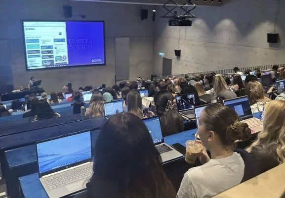 University Of Greenwich International College