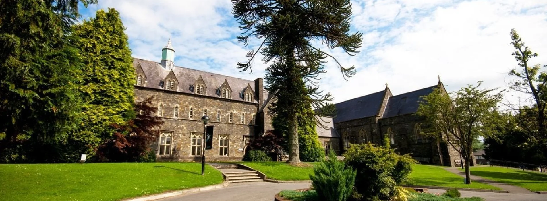University Of Wales Trinity Saint David campus