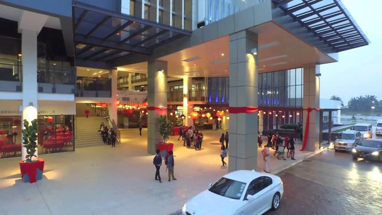 University Of Wollongong Malaysia