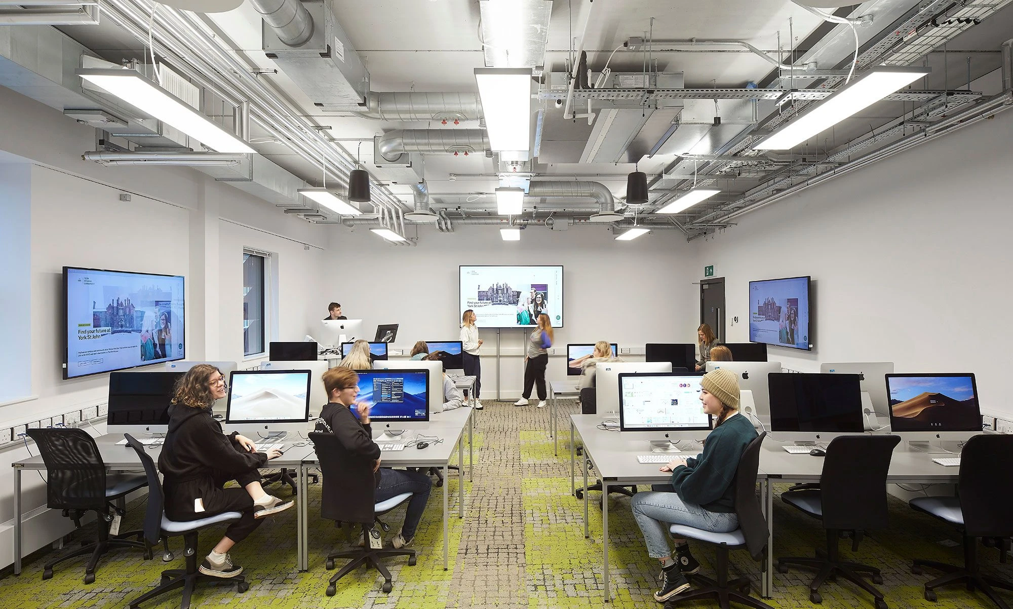 York St John University